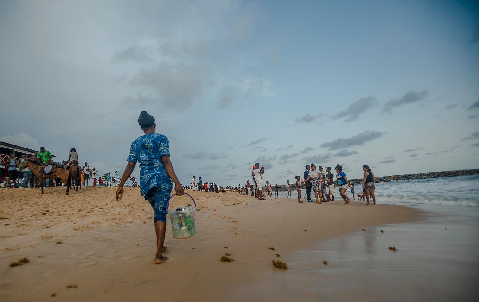 Lagos Transforms Seasonally: Plan Beach Days and Indoor Art Year-Round